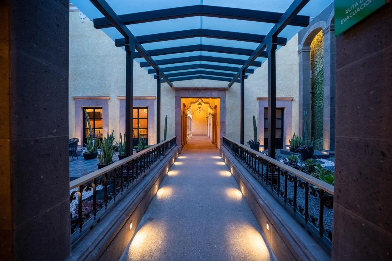 קרטרו Hotel Patio Santiago מראה חיצוני תמונה