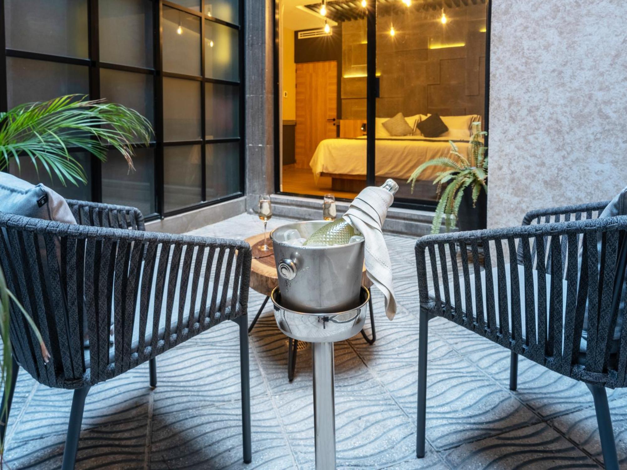 קרטרו Hotel Patio Santiago מראה חיצוני תמונה